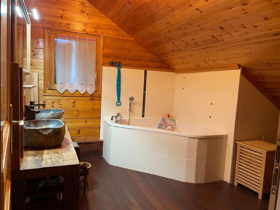Le Chalet Blanc De Gerardmer Avec Spa Екстер'єр фото